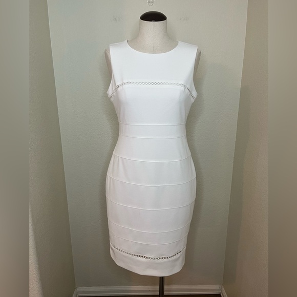 Tommy Hilfiger Dresses & Skirts - Tommy Hilfiger White Sheath Dress Size 6
